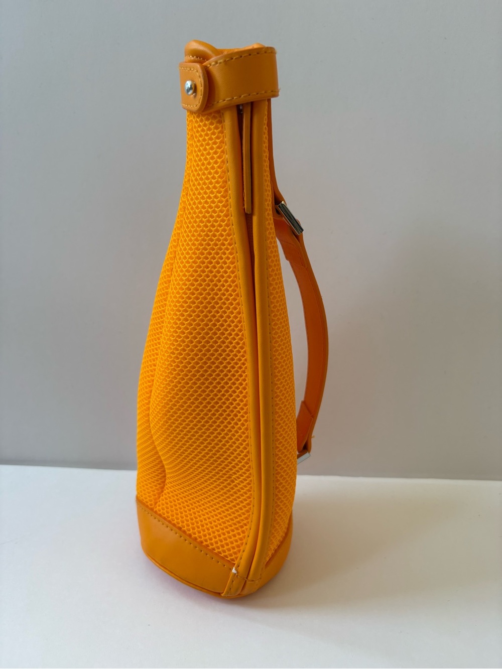 Veuve Clicquot Insulated Ice Bottle Jacket Orange Champagne Brut Decor Cooler - Picture 4 of 7